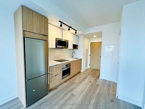 5 Defries St Photo 1