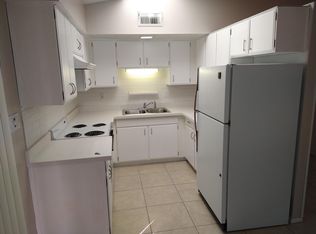 2542 N 46th St APT 3, Phoenix, AZ 85008
