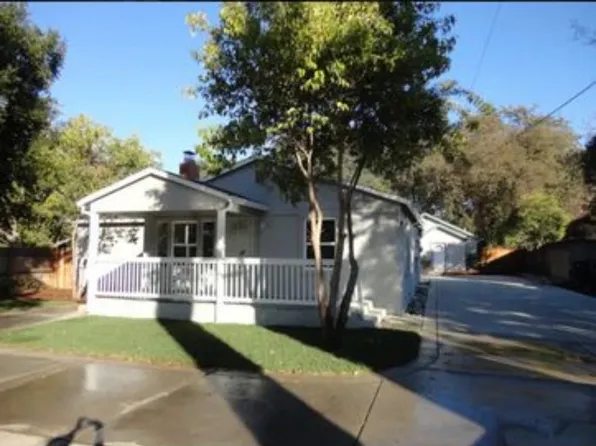 2920 Walnut Ave, Carmichael, CA 95608