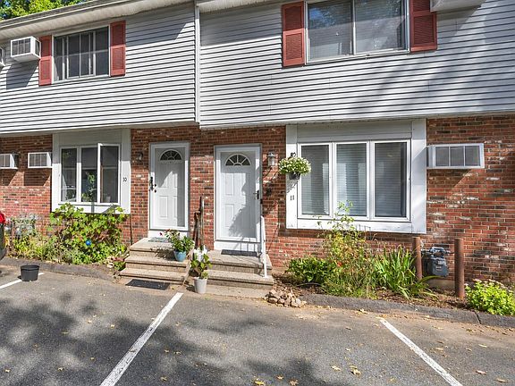 2nd image of 63 Webb Street #10