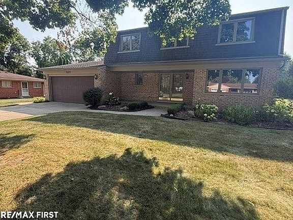 2nd image of 53277 Garland Dr