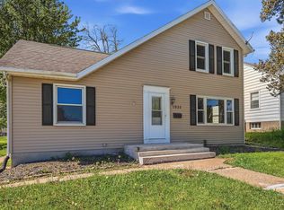 1935 N Grandview Ave, Dubuque, IA 52001