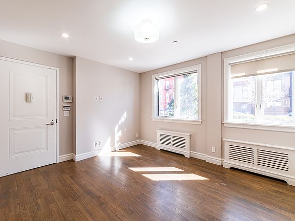 5th image of 1117 Lafayette Ave APT 3F