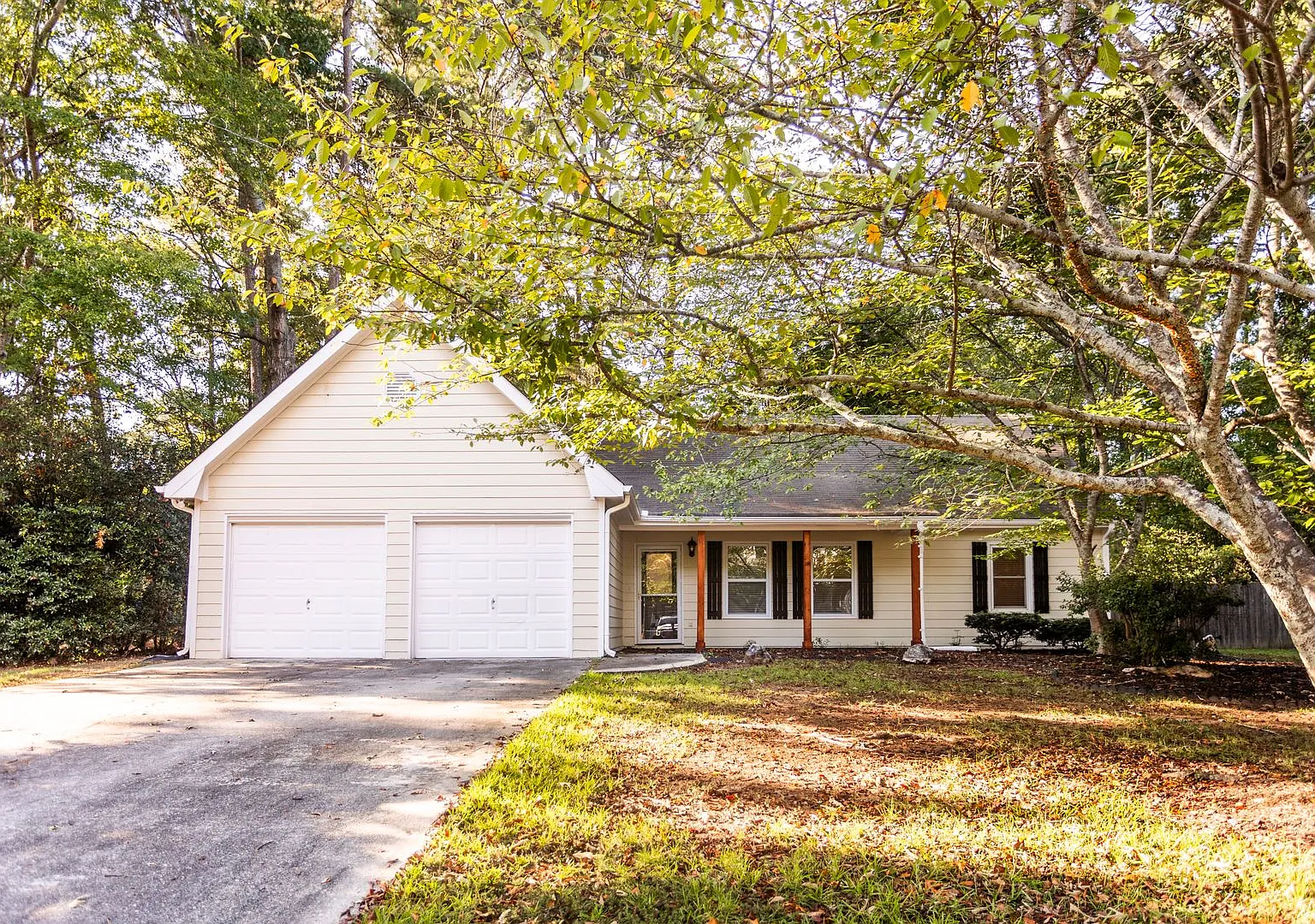 Charming 3-Bedroom Home for Rent in Loganville — Photo 1