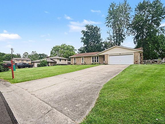 5th image of 4041 Mill Crest Dr