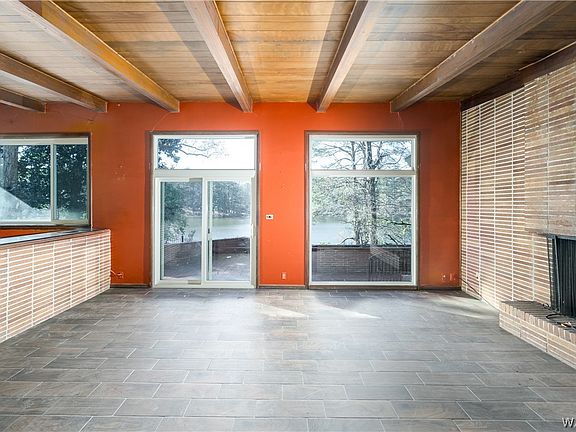 4th image of 4618 Northwood Lake Dr E