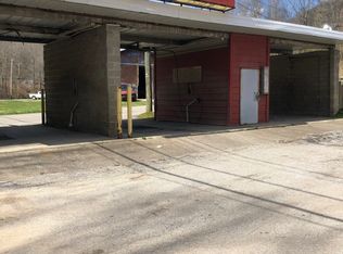 3272 Mud Fork Rd, Chapmanville, WV 25508