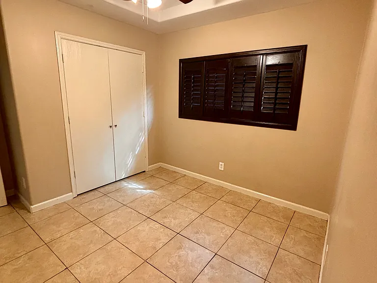 307 S Sol Dorado St — Photo 7