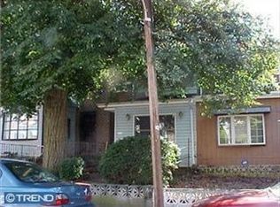 6630 Lotus Rd, Philadelphia, PA 19151