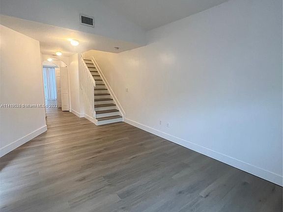 5th image of 2185 Anchor Ct #1903