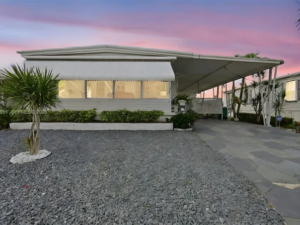 1981 SW 83rd Ave, Davie, FL 33324