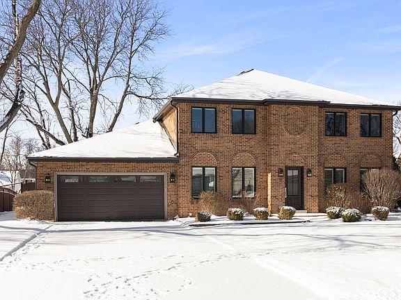 2nd image of 1934 Sherwood Pl