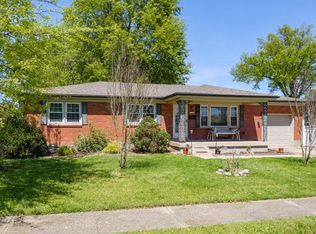 6701 Skyline Dr, Louisville, KY 40272
