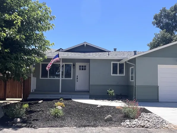 4160 Vineyard Ave #A, Pleasanton, CA 94566