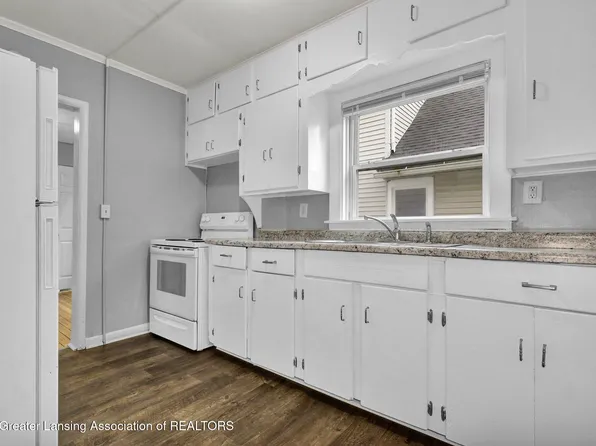 1522 Bailey St, Lansing, MI 48910