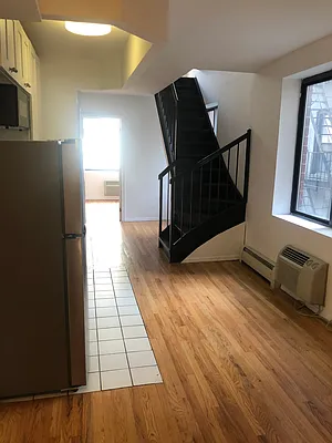 Rented by Living Space | media 16