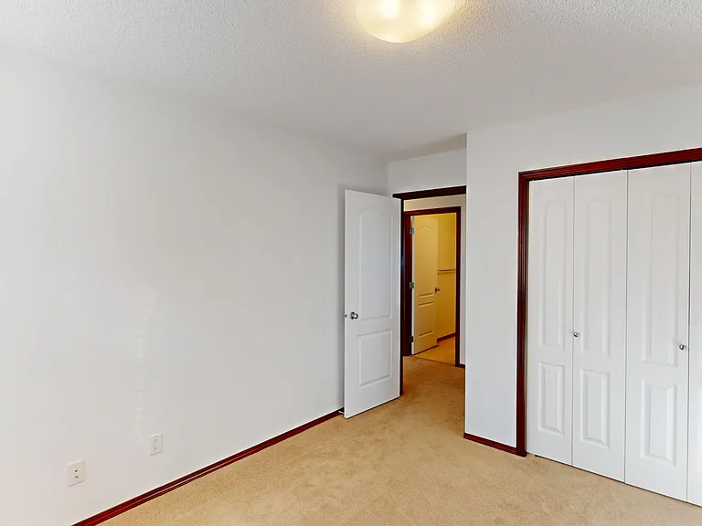 207 Auburn Glen Dr SE — Photo 20