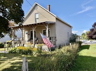 2018 Jackson STREET, Two Rivers, WI 54241