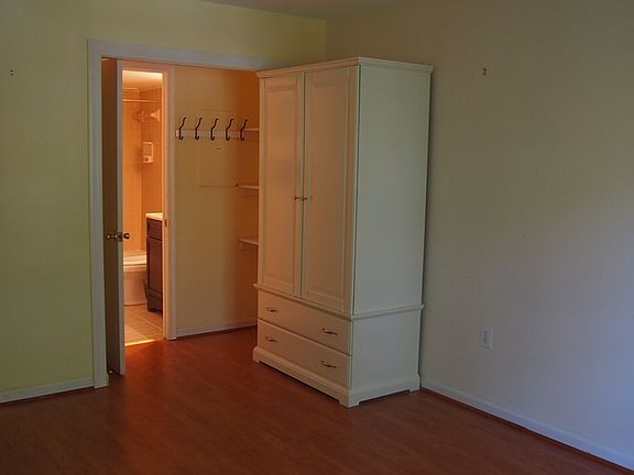 5th image of 7501 Democracy Blvd APT B310