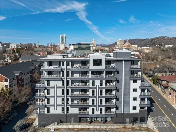 145 Biltmore Ave Unit 301, Asheville, NC 28806