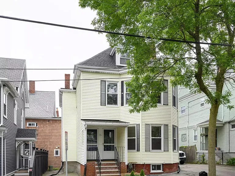44 Greenville St #2 — Photo 3