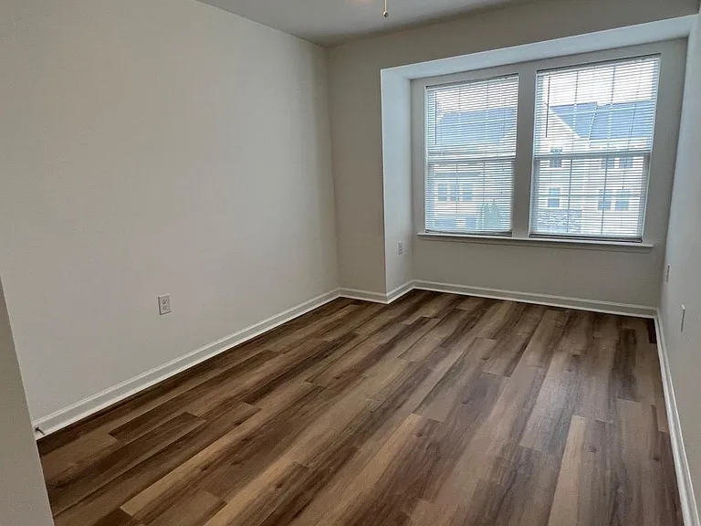 51 Ventura Way — Photo 19