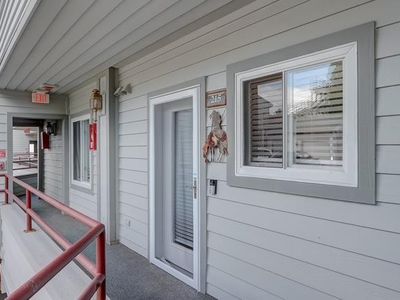 530 East Hiawatha Drive #215, Wisconsin Dells, WI, 53965