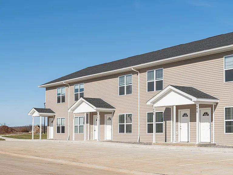 2Br & 3BR Townhome