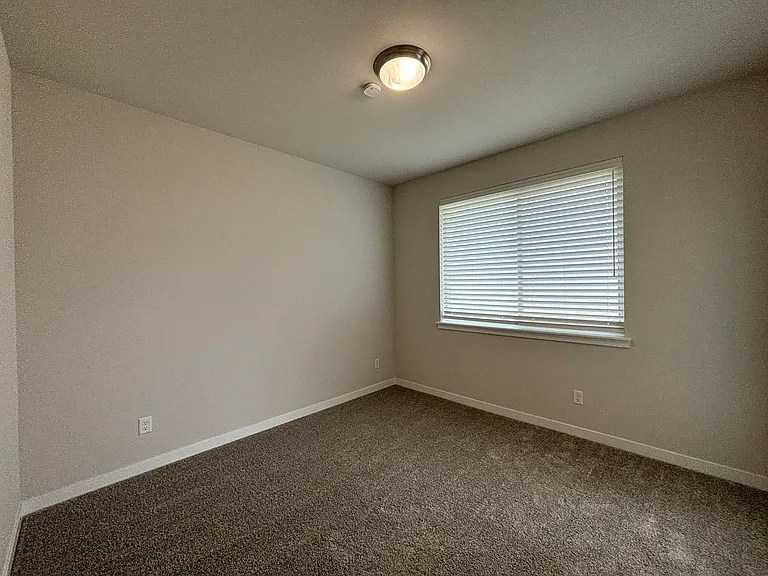 5941 Great Glen Rd SW #B — Photo 6