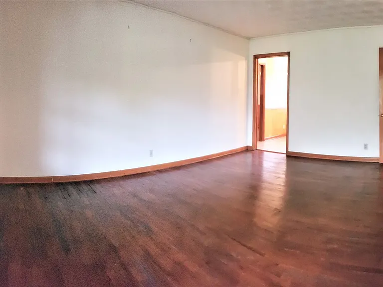 5305 Ammons St — Photo 3