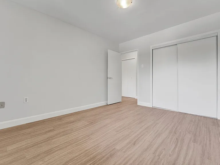 1211 Huron St — Photo 15