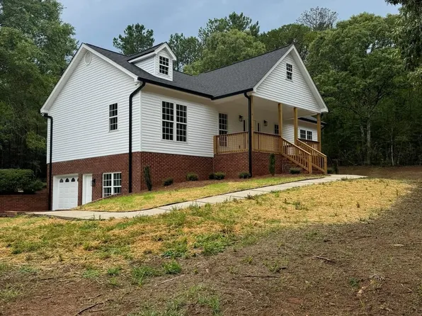 5904 Mays Bend Rd, Pell City, AL 35128