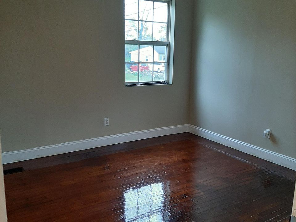 2nd image of 408 Tobler Ln