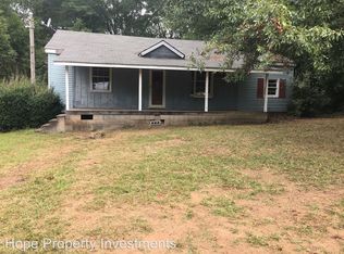 211 Lagrange St, Grantville, GA 30220