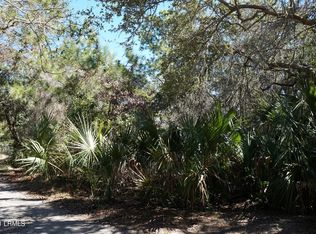 702 Amberjack Rd, Saint Helena Island, SC 29920