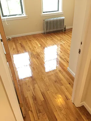 Rented by Metroline Realty | media 16