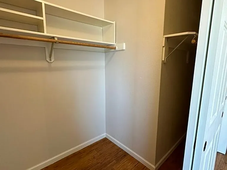 1716 Lakeview Ave — Photo 14