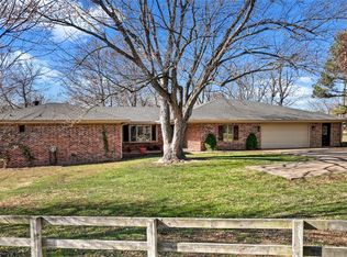 11701 Short Rd, Bentonville, AR 72712