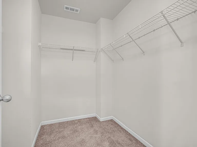 1034 Livingstone Ln — Photo 22