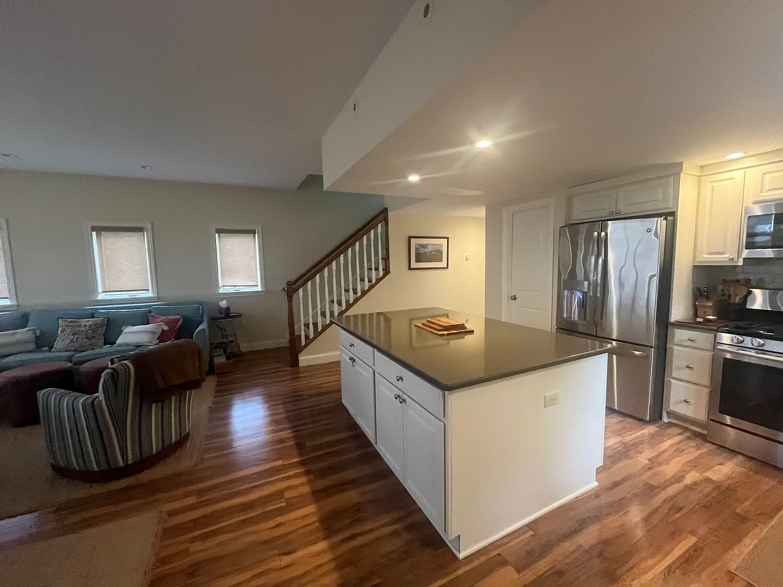 4 bed, 3.5 bath, 1804 sqft, $4,000 — Photo 4