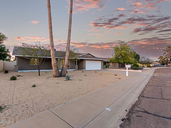2nd image of 2034 E Harvard Dr
