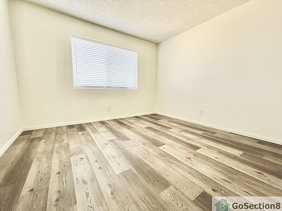4th image of 815 Centinela Ave APT 108