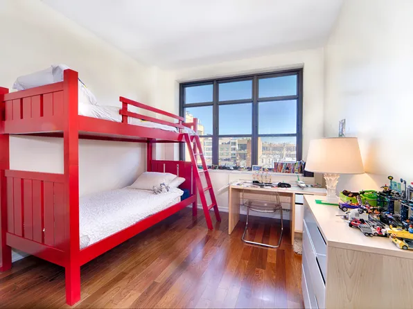 80 Metropolitan Avenue image 5 of 12