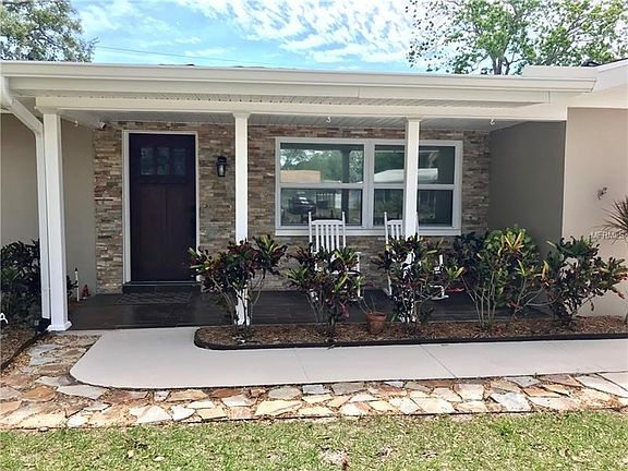 4th image of 2235 Morningside Dr