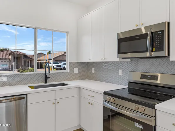 741 E CANTEBRIA Drive, Gilbert, AZ 85296