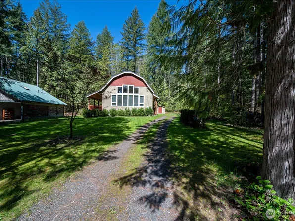 7431 Canyon View Drive, Glacier, WA 98244