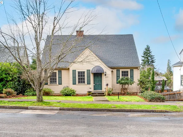 1670 Fairmount Blvd, Eugene, OR 97403