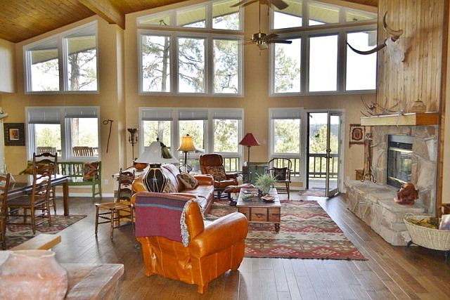 1st image of 213 Deer Park Dr