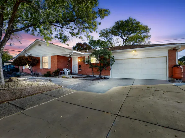 7420 Carriveau Ave NE, Albuquerque, NM 87110