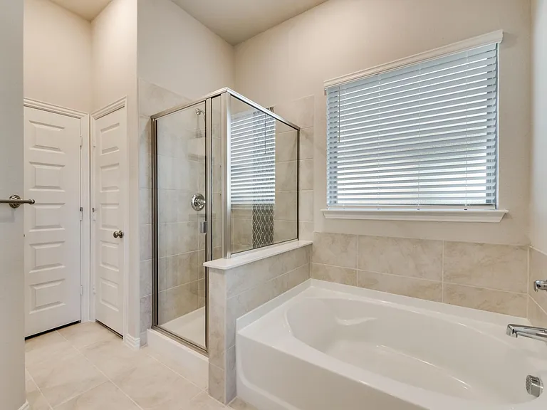 1127 Mesa St — Photo 14